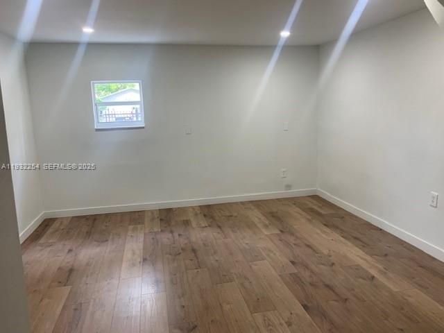 10 NE 59th St, Miami, FL 33137