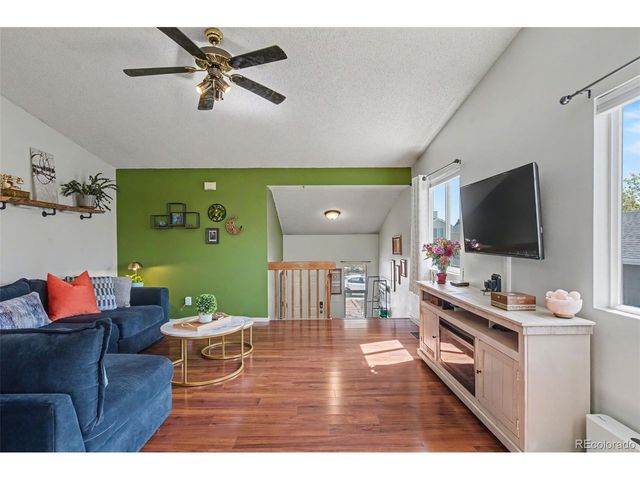 4550 Borden Dr, Colorado Springs, CO 80911