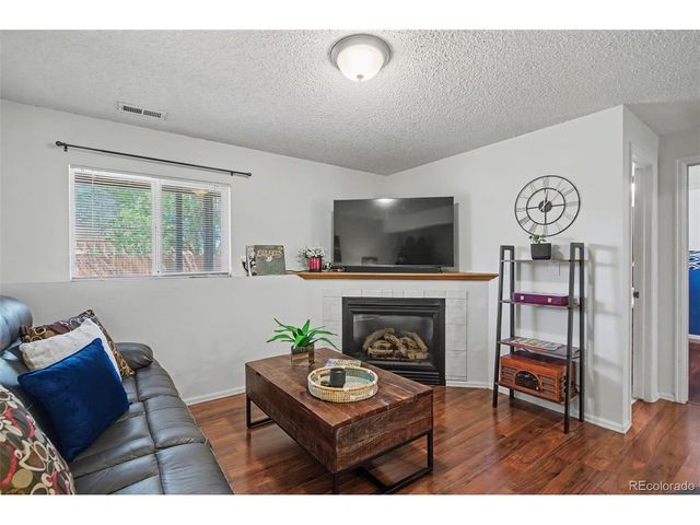 4550 Borden Dr, Colorado Springs, CO 80911