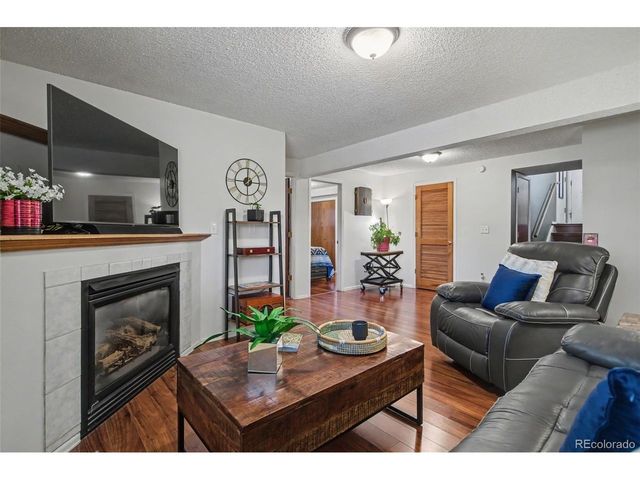 4550 Borden Dr, Colorado Springs, CO 80911