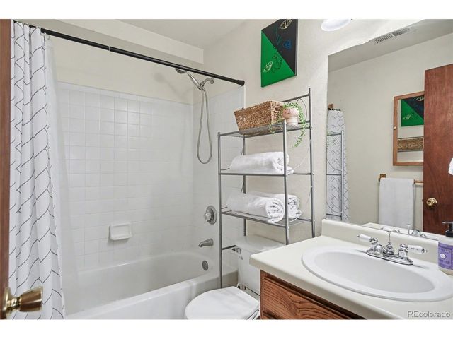 4550 Borden Dr, Colorado Springs, CO 80911