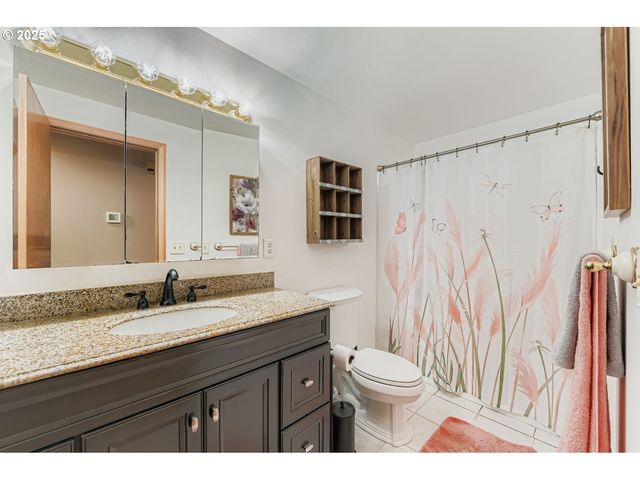 5035 Sw 184TH Ave, Beaverton, OR 97078