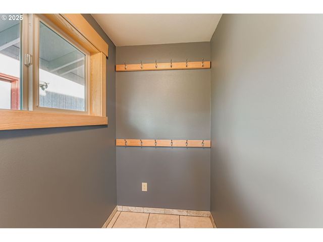 5035 Sw 184TH Ave, Beaverton, OR 97078