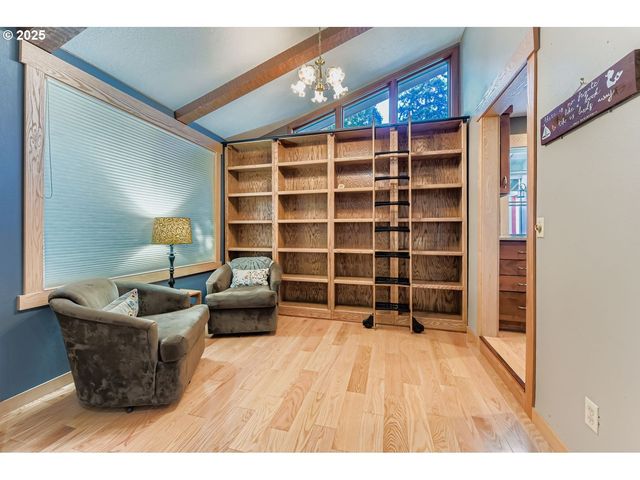 5035 Sw 184TH Ave, Beaverton, OR 97078