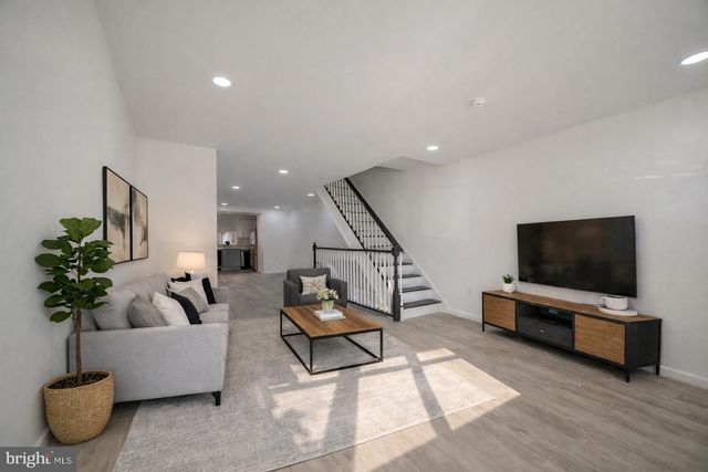 313 W PORTER ST, Philadelphia, PA 19148