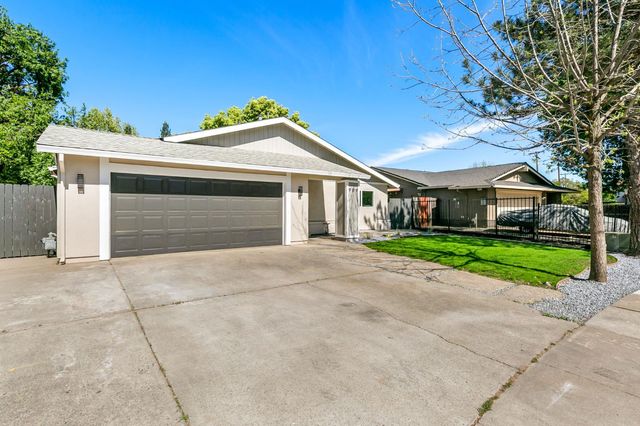 909 Regatta Dr, Sacramento, CA 95833
