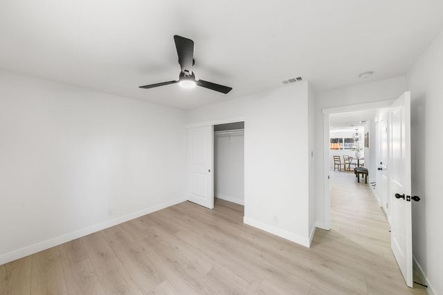 909 Regatta Dr, Sacramento, CA 95833