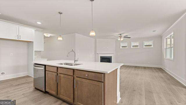 38 Lakeview Point, Dallas, GA 30157