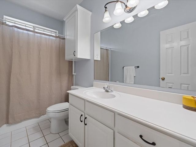 700 Brandon Drive, Cleburne, TX 76033