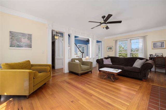 29 Valentine Circle, Warwick, RI 02886