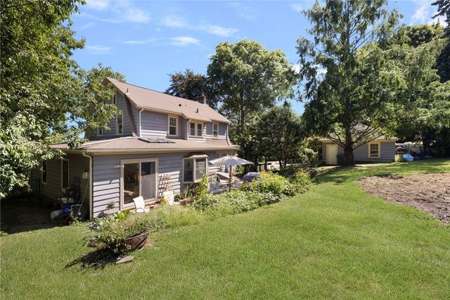 29 Valentine Circle, Warwick, RI 02886