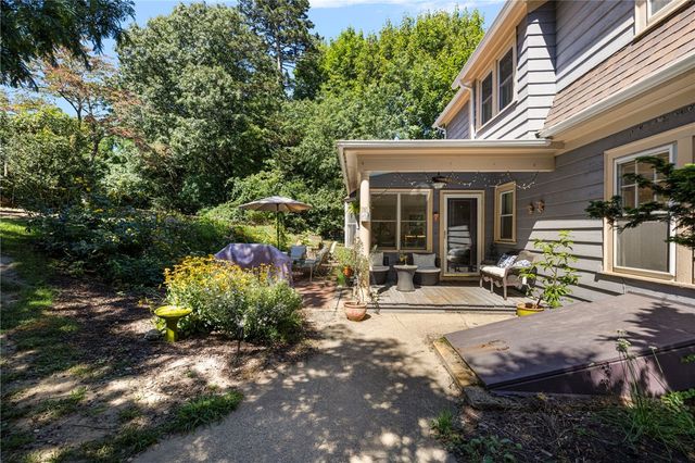 29 Valentine Circle, Warwick, RI 02886