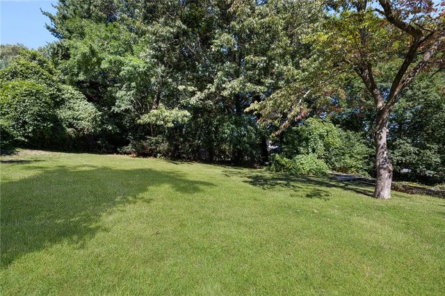 29 Valentine Circle, Warwick, RI 02886