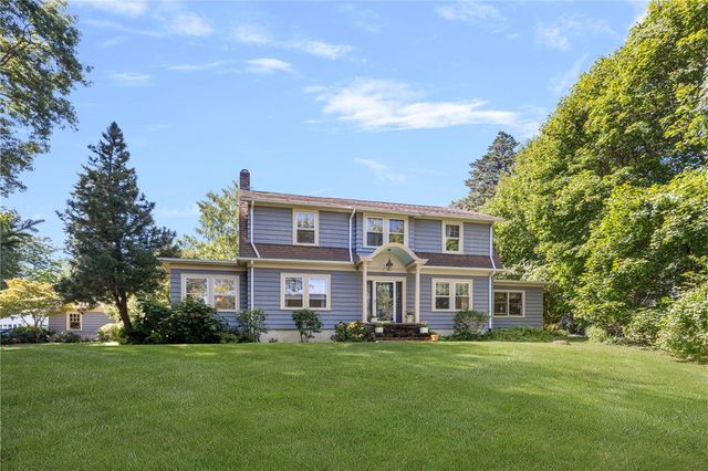 29 Valentine Circle, Warwick, RI 02886