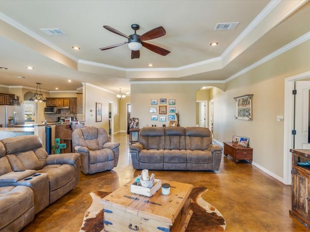 169 Sears Road, Bells, TX 75414