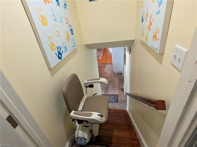 2425 W Miller RD, Toano, VA 23168