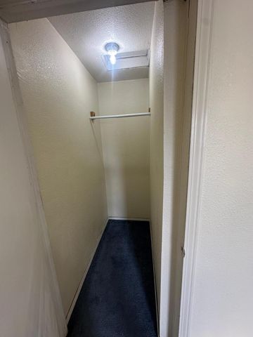 836 Western Avenue, Toledo, OH 43609