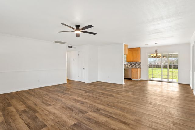 6973 Happy Valley Road, Anderson, CA 96007