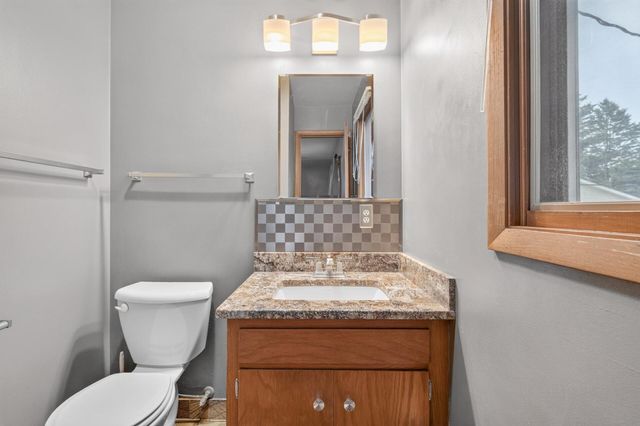 2728 5th Avenue E, North Saint Paul, MN 55109