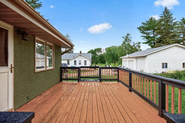 2728 5th Avenue E, North Saint Paul, MN 55109