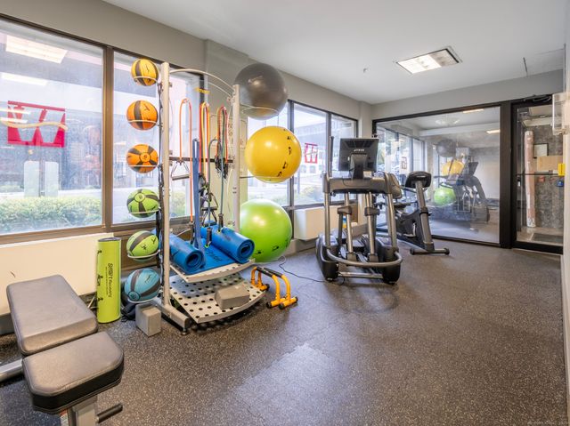 300 Broad Street 107, Stamford, CT 06902