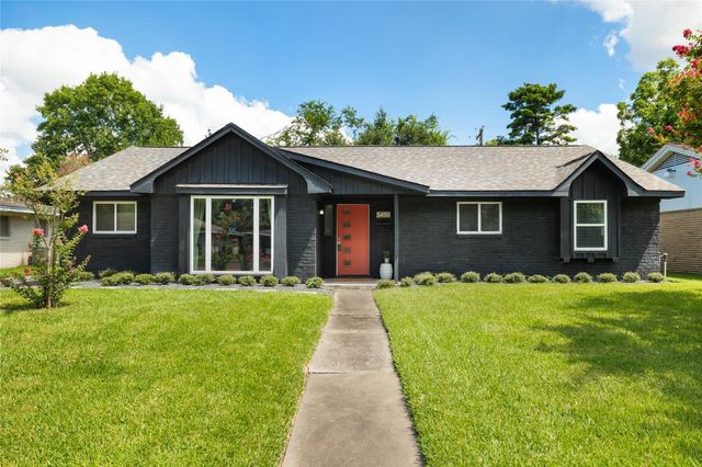 5450 Birdwood Road, Houston, TX 77096