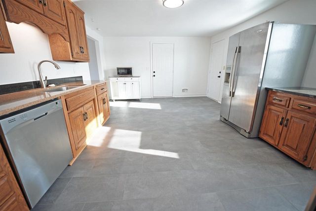 1141 GUNS ROAD, Green Bay, WI 54311