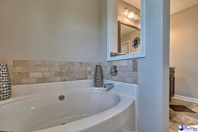 1029 Grove Blvd, Florence, SC 29501