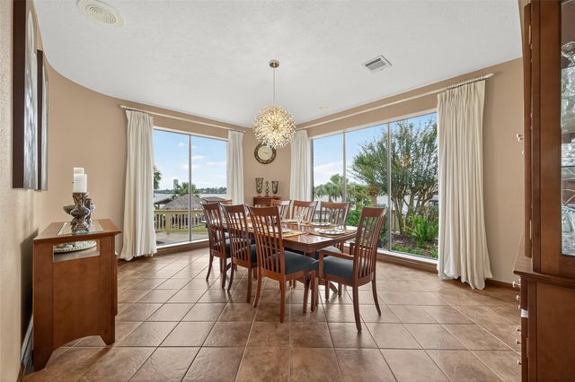 1623 Lake Arbor Drive, El Lago, TX 77586