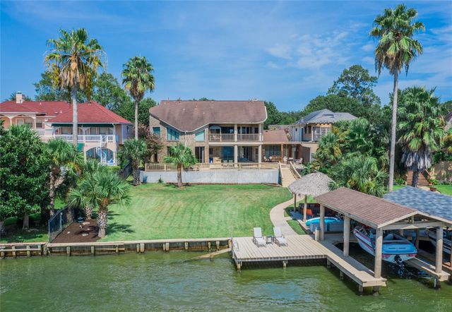 1623 Lake Arbor Drive, El Lago, TX 77586