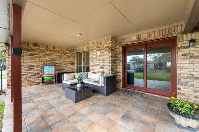 815 W Cook Street, Josephine, TX 75173