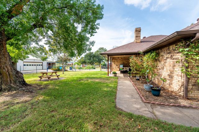 815 W Cook Street, Josephine, TX 75173