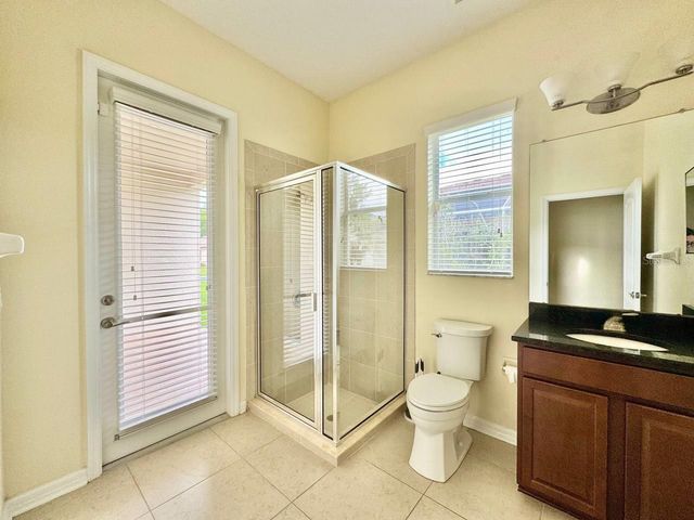 3989 WINDCREST DRIVE, Wesley Chapel, FL 33544