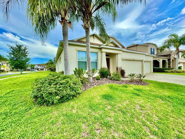 3989 WINDCREST DRIVE, Wesley Chapel, FL 33544