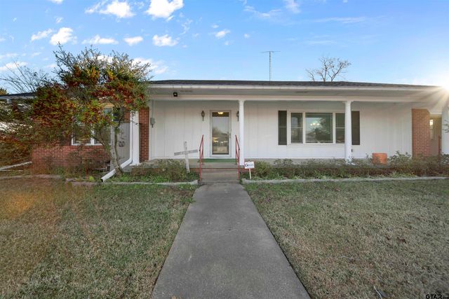 604 E Pennsylvania Ave, Van, TX 75790