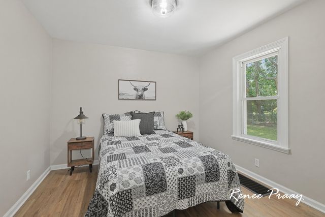 2956 Debaker Road, Muskegon, MI 49444