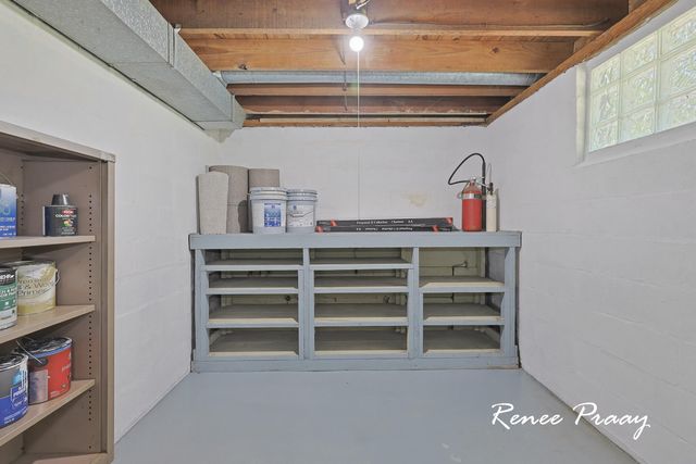 2956 Debaker Road, Muskegon, MI 49444