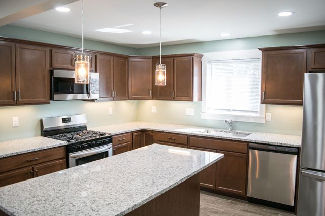 209 Buffalo Street, Ypsilanti, MI 48197