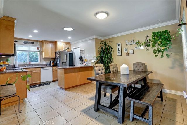 15391 Rushmoor Lane, Huntington Beach, CA 92647