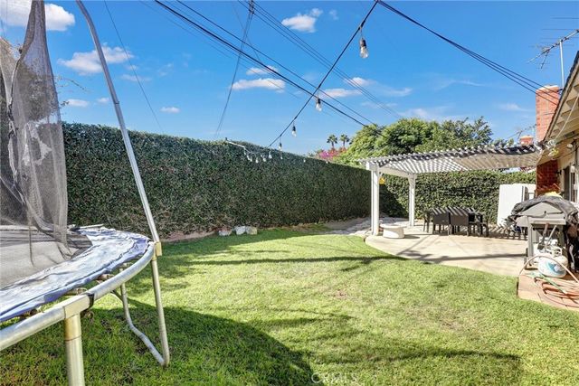 15391 Rushmoor Lane, Huntington Beach, CA 92647