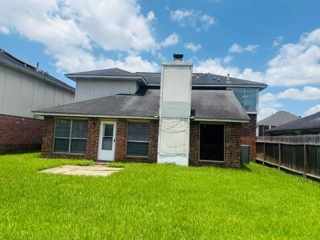 1931 Wildwood Ridge Drive, Missouri City, TX 77489