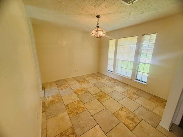 1931 Wildwood Ridge Drive, Missouri City, TX 77489
