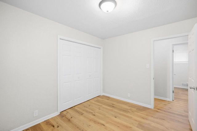10325 W Silver Spring DRIVE, Milwaukee, WI 53223