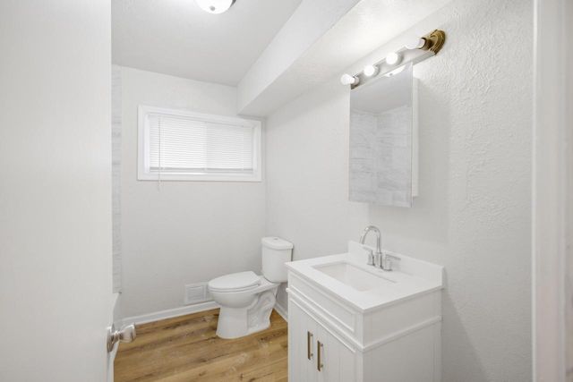 10325 W Silver Spring DRIVE, Milwaukee, WI 53223
