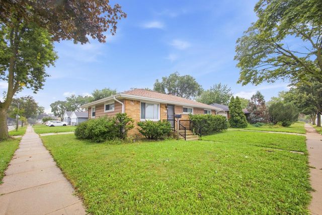 10325 W Silver Spring DRIVE, Milwaukee, WI 53223
