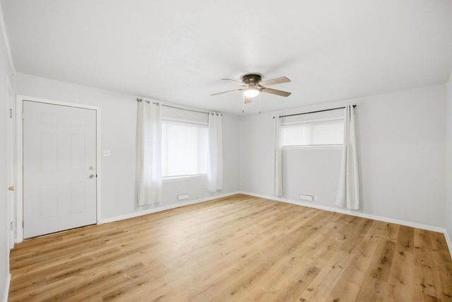 10325 W Silver Spring DRIVE, Milwaukee, WI 53223