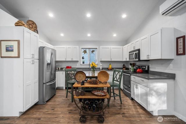 18603 Woodside Drive SE, Yelm, WA 98597