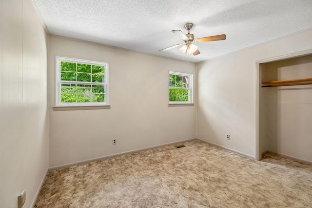 1484 Blythe Ferry Road B, Dayton, TN 37321