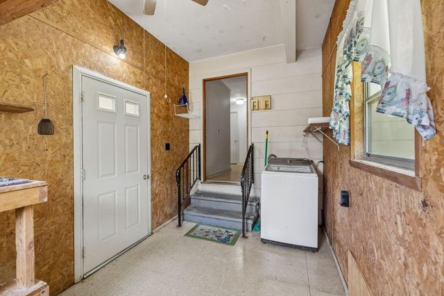 1484 Blythe Ferry Road B, Dayton, TN 37321