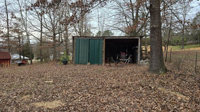 1484 Blythe Ferry Road B, Dayton, TN 37321